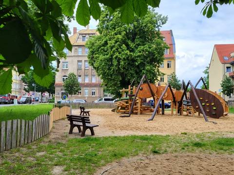 hirzelplatz spielger t